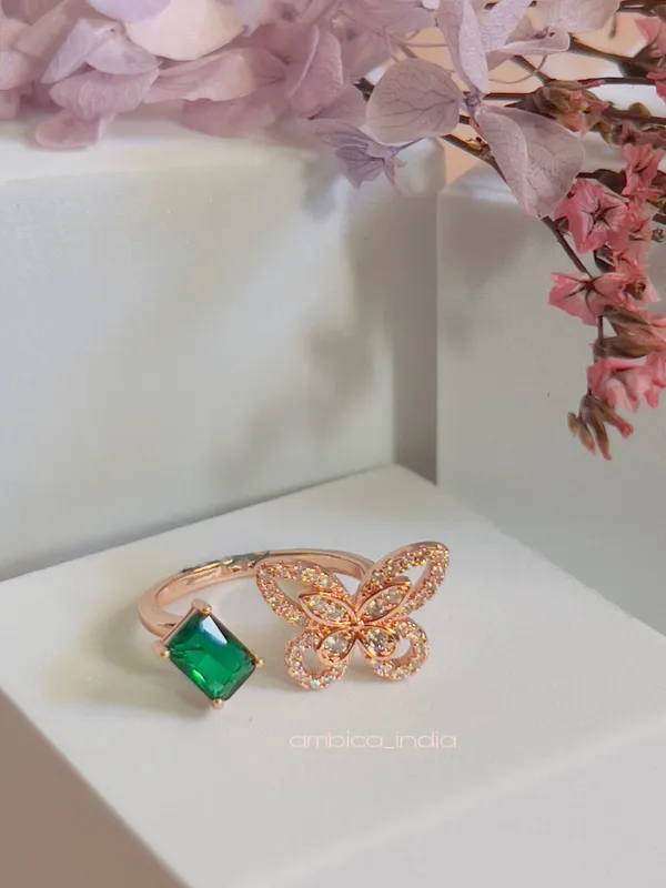 Butterfly_With_Green_Crystal_Adjustable_Ring_Default_Title