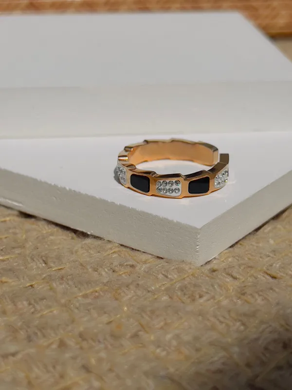 Mother_Pearl_Black_Adjustable_Ring_Default_Title