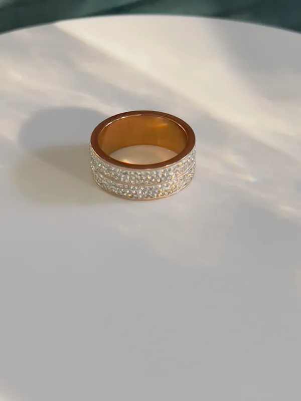 Studded_Ring_Band