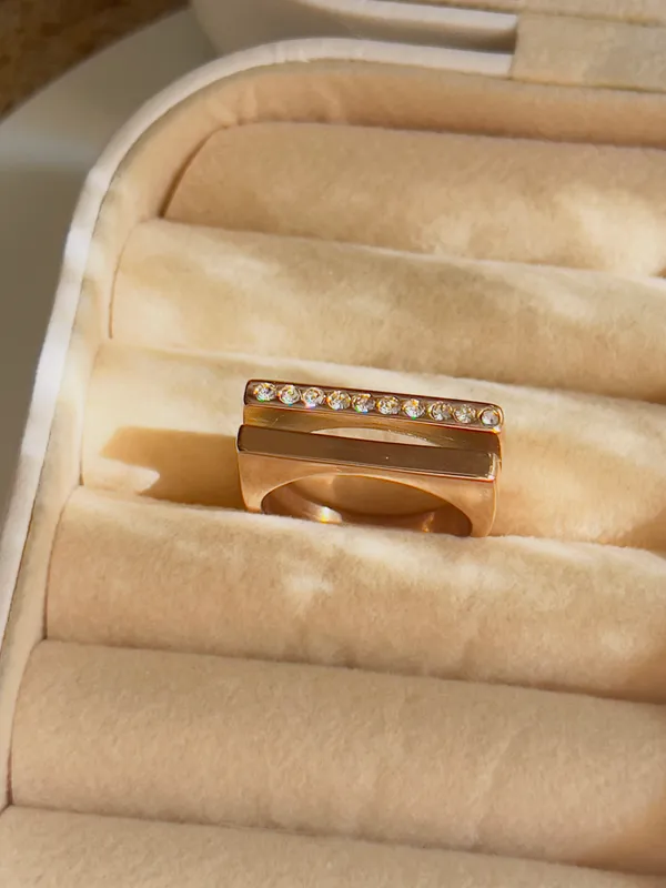 Studded_Line_Ring_1