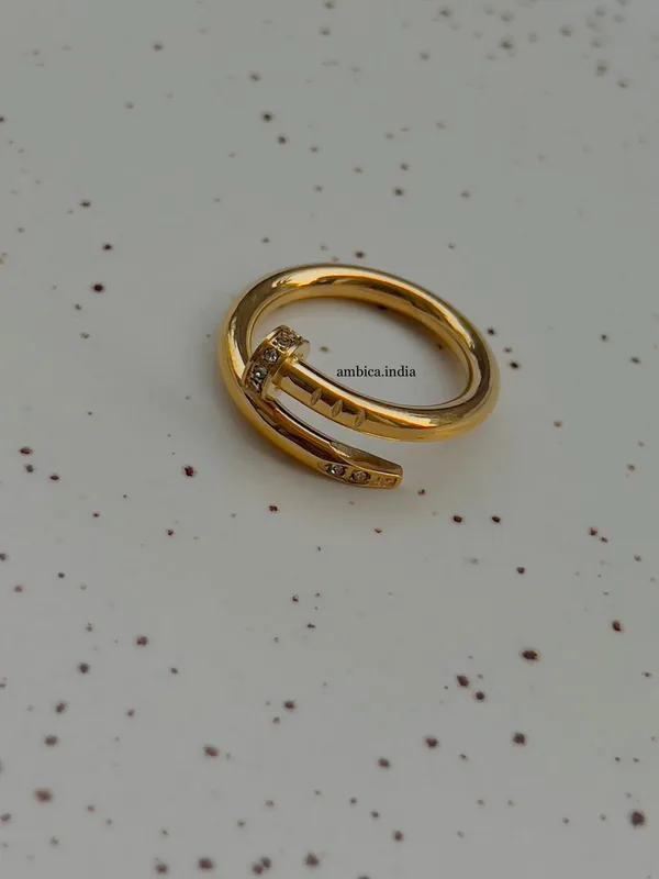 Nail_Ring_With_Studded_Gold_Plated