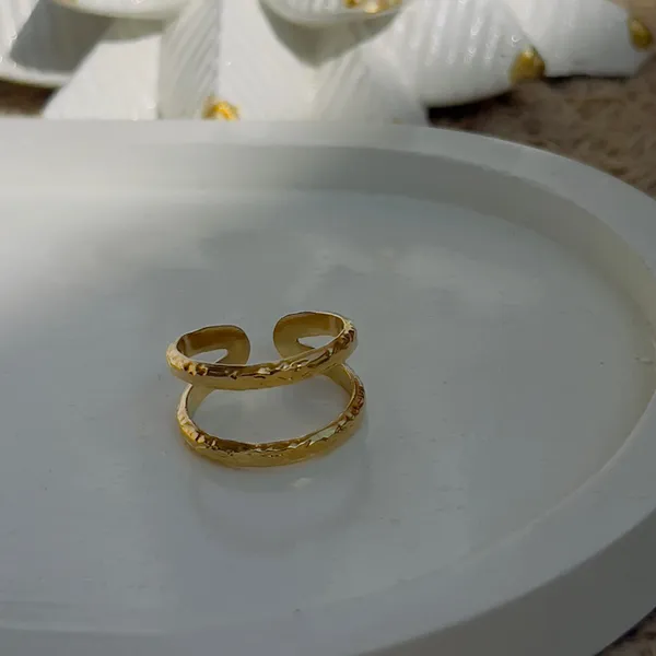 Line_Ring_Default_Title