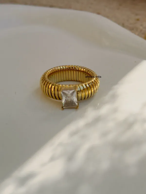 White_Crystal_Chunky_Viper_Ring_Default_Title