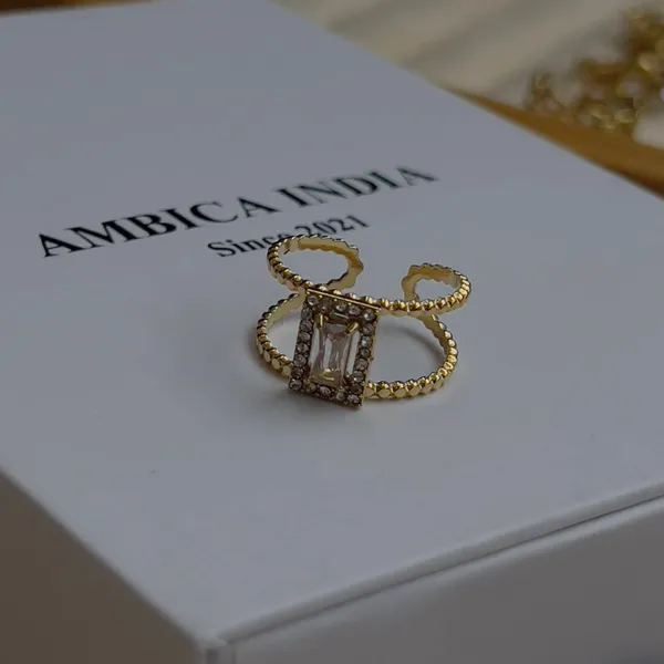 Rectangle_Crystal_Ring_Default_Title