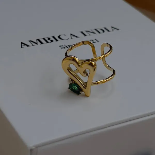Green_Crystal_Heart_Ring_Default_Title