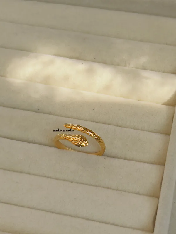Serpent_Ring