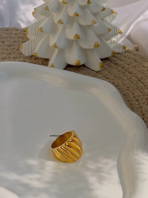 Twisted_Dome_Ring