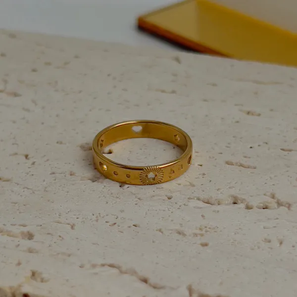 Love_Band_Ring