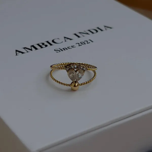 Tiny_Crystal_With_Ball_Ring