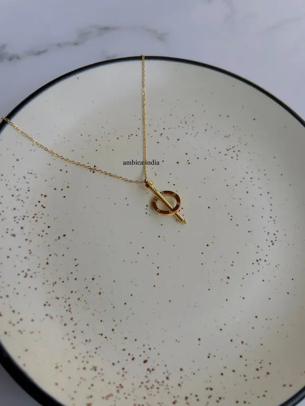 Love_Nail_Necklace_Default_Title