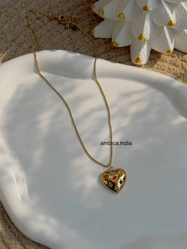 Heart_With_Multicolour_Crystal_Necklace_Default_Title