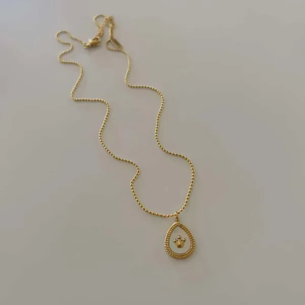 Oval_Crown_Necklace_Default_Title