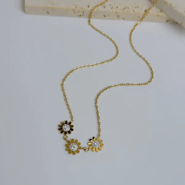 Flower_Necklace_Default_Title