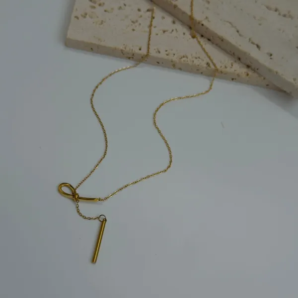 Knot_Hanging_Necklace_Default_Title
