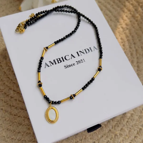 Black_Stone_Necklace_Default_Title