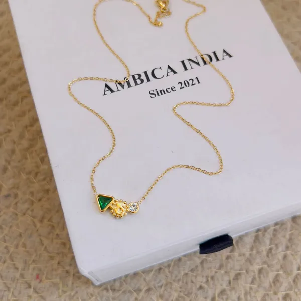 Emerald_Triangle_Crystal_Necklace_Default_Title