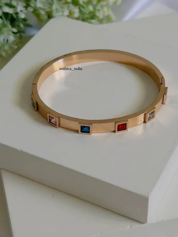 Multicolour_Square_Crystal_Bracelet_Default_Title