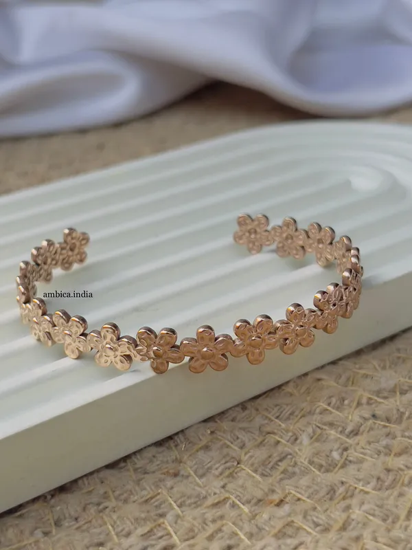 Flower_Adjustable_Bracelet_Rose_Gold_Default_Title