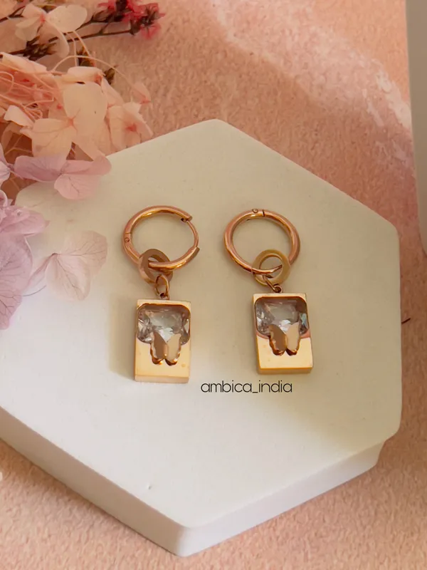 Butterfly_With_White_Crystal_Earrings_Default_Title