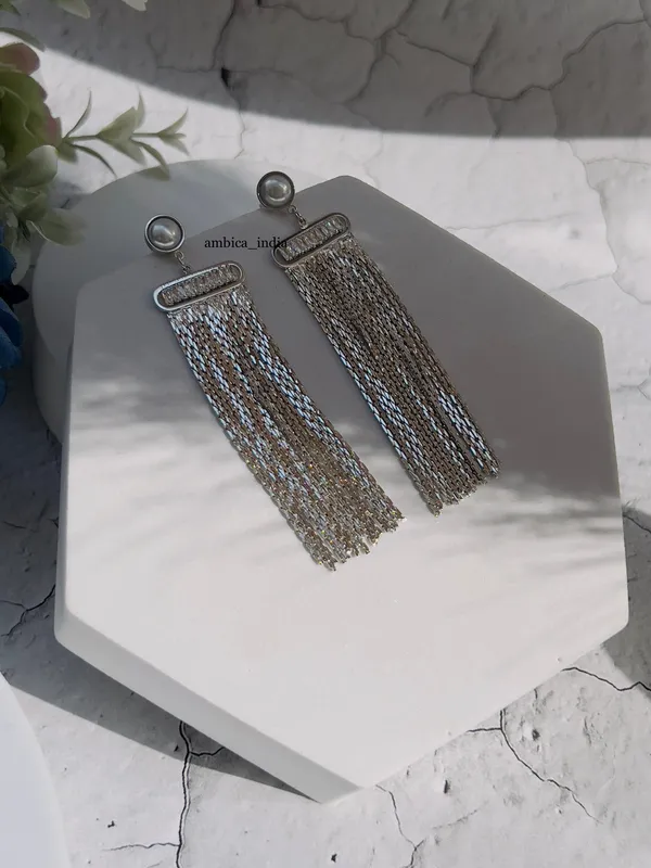 Crystal_With_Tassel_Earrings_Default_Title