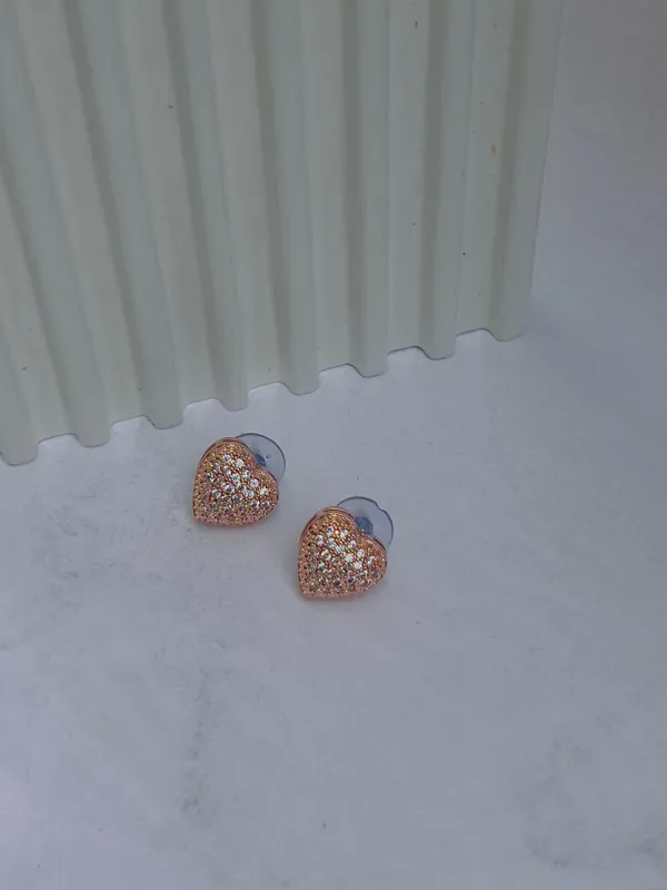 Heart_Studded_Earrings_Default_Title