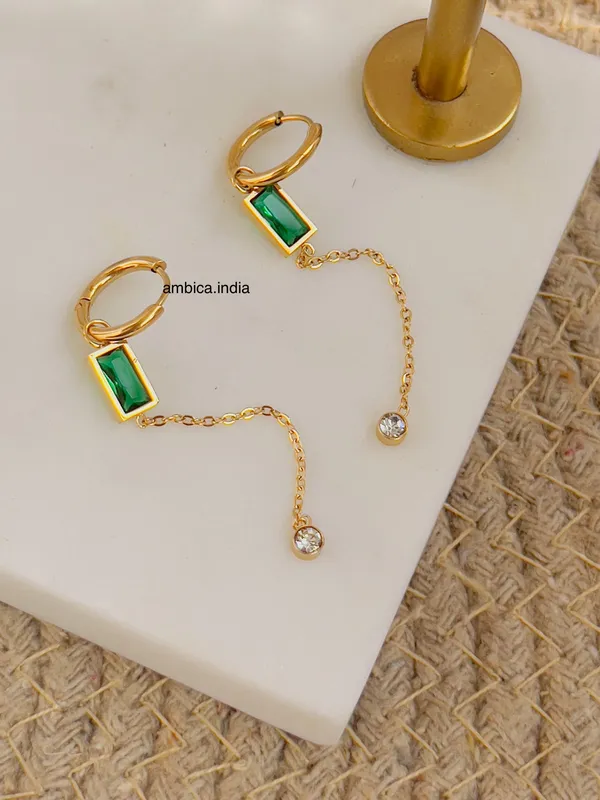 Green_Crystal_Earrings_Default_Title
