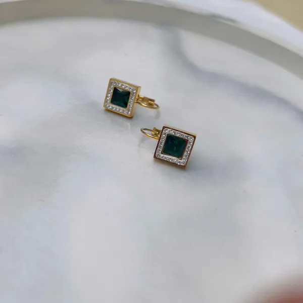 Green_Crystal_Earrings_Default_Title