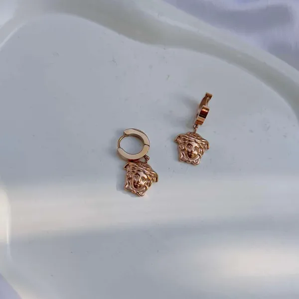 Luxury_Drop_Earrings_Default_Title