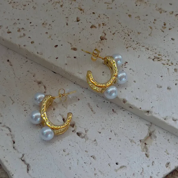 Pearl_Hoops_Default_Title