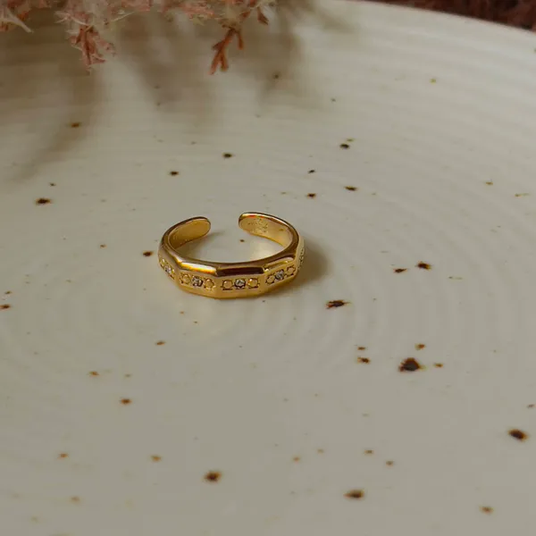 Statement_Ring