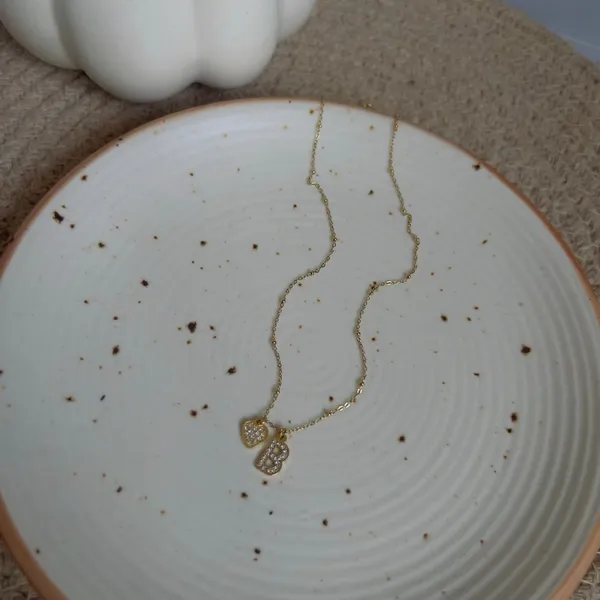 Initial_B_With_Heart_Necklace_Default_Title