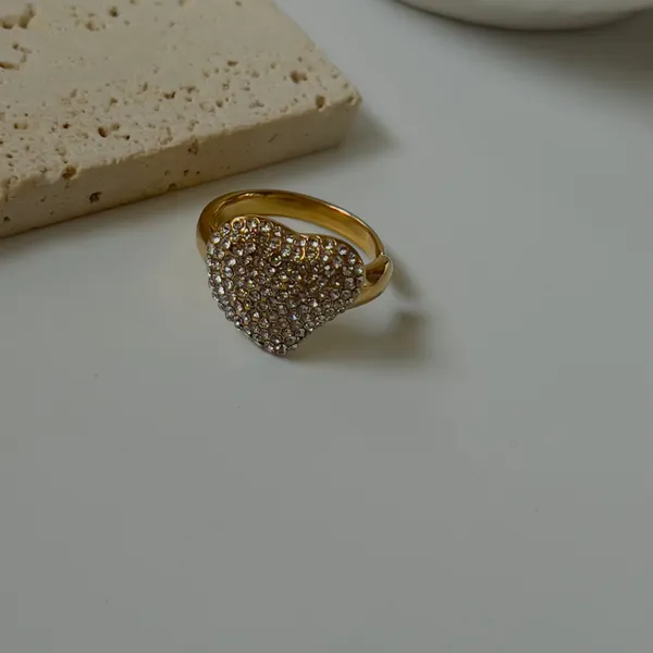 Studded_Heart_Bold_Ring