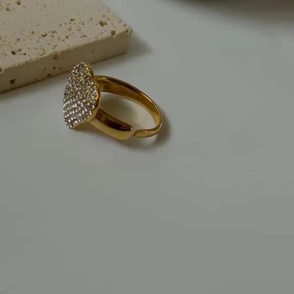Studded_Heart_Bold_Ring