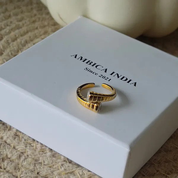 Classic_Ring_Size_8_Default_Title