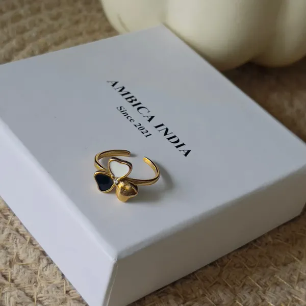 Heart_Flower_Ring_Size_8_Default_Title
