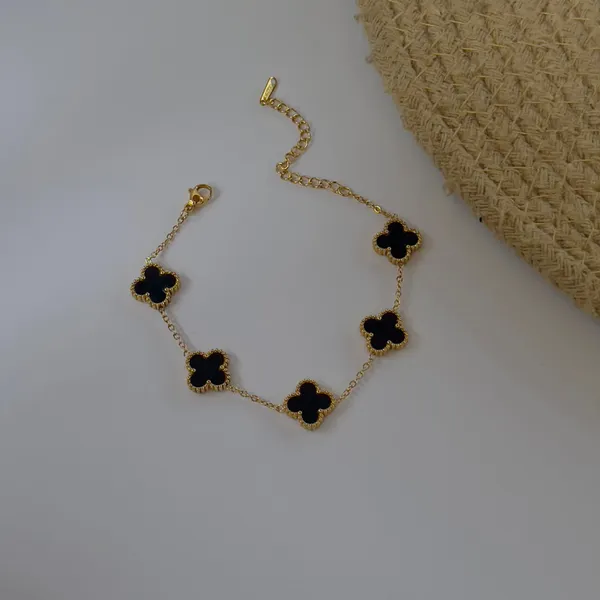Clover_Black_Bracelet_Default_Title
