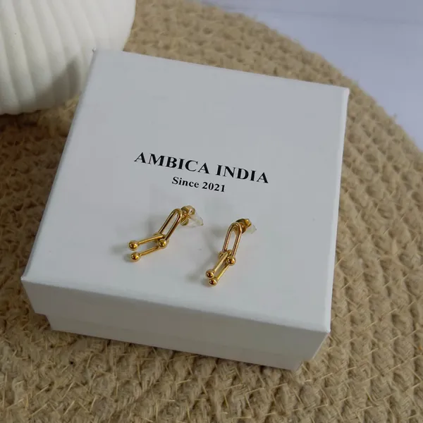 Link_Earrings_Default_Title