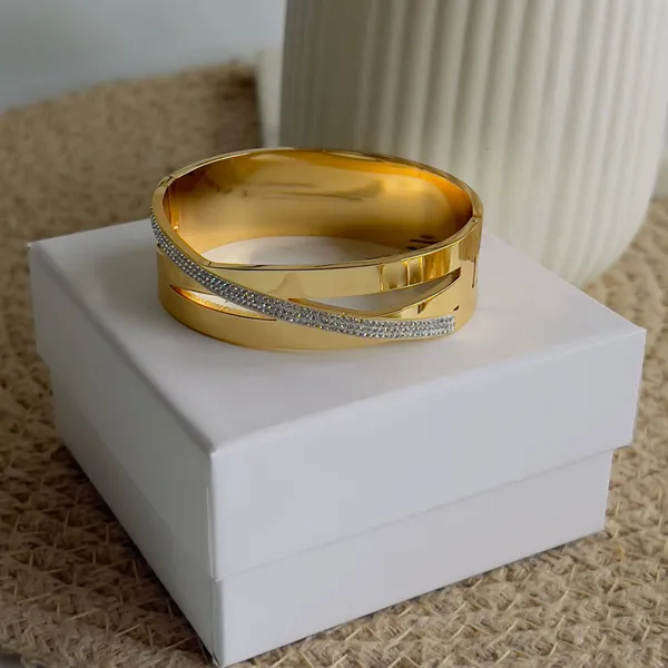 Statement_Bracelet_Default_Title