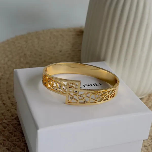 Classic_Bracelet_Default_Title
