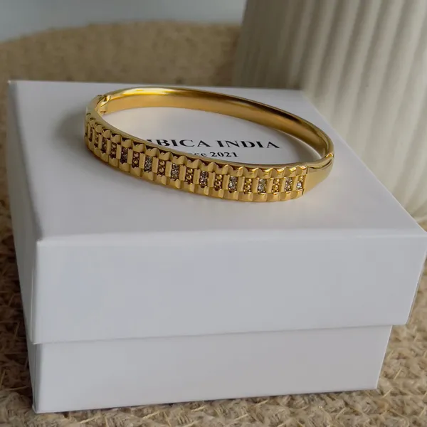 Statement_Bracelet_Default_Title