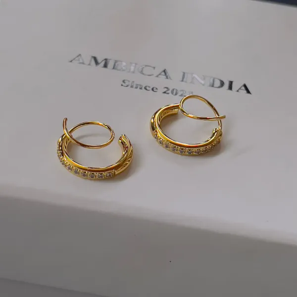 Sasha_Twist_Earrings_Default_Title