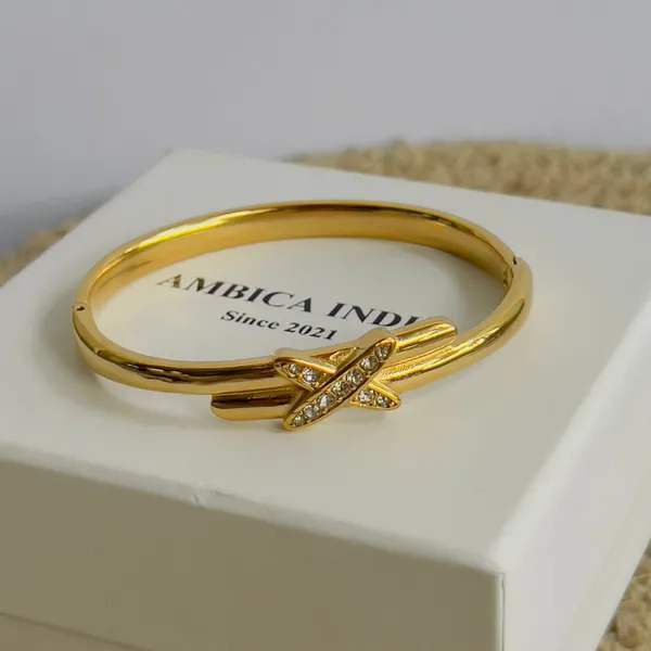 Cross_Studded_Bracelet_Default_Title