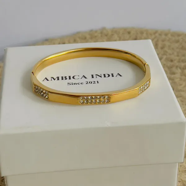 Classic_Bracelet_Default_Title