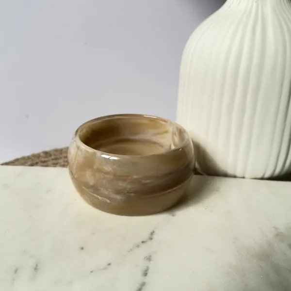 Butterscotch_Luxe_Chunky_Bangle_Default_Title