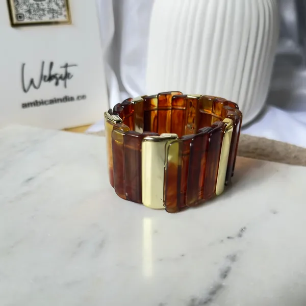 Brown_Marble_Charm_Bracelet_Default_Title