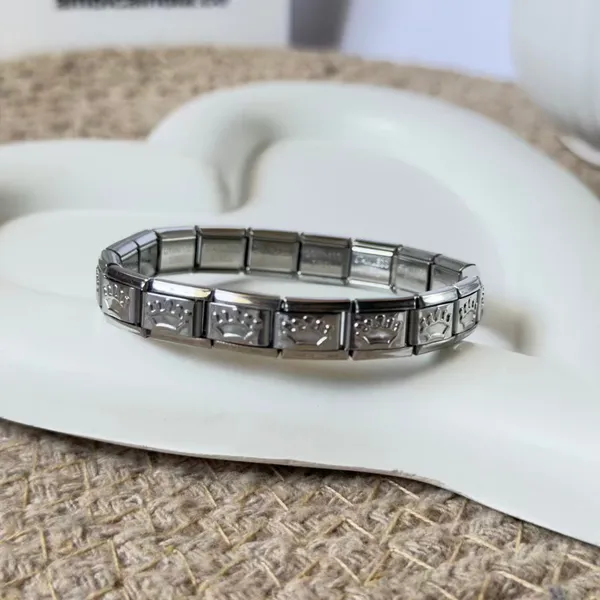 Crown_Charm_Bracelet_Default_Title
