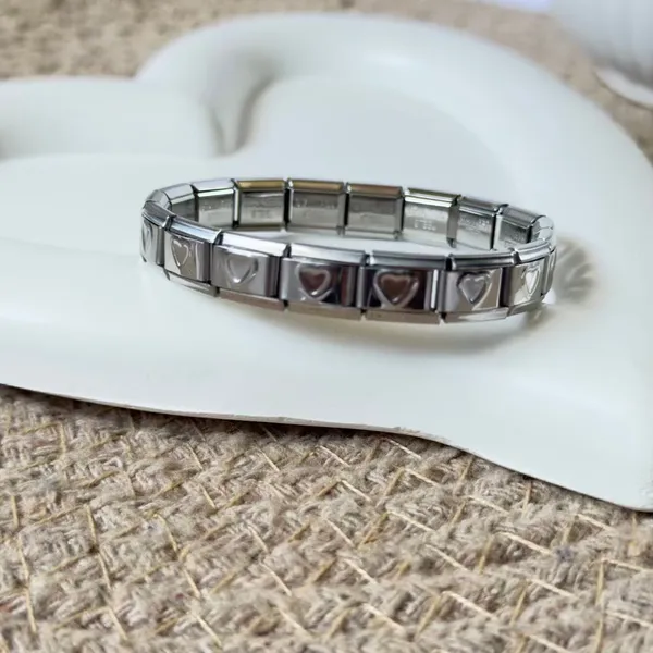 Heart_Charm_Bracelet_Default_Title