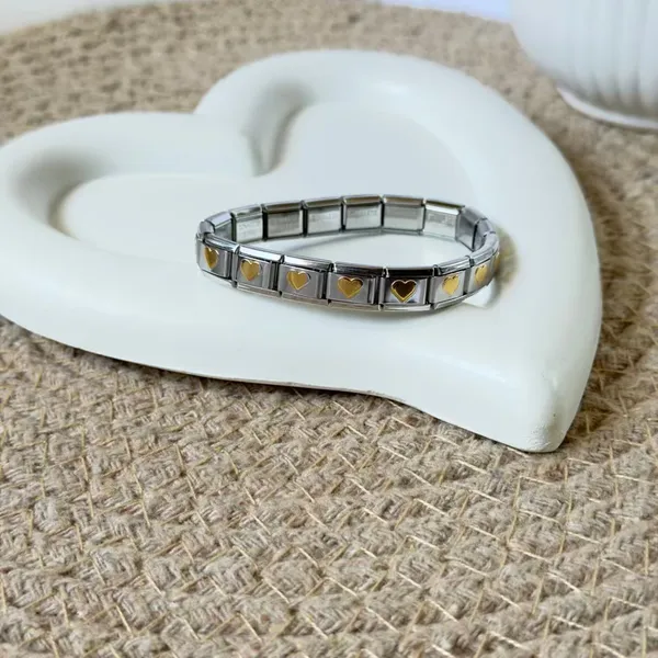 Heart_Charm_Bracelet_Default_Title
