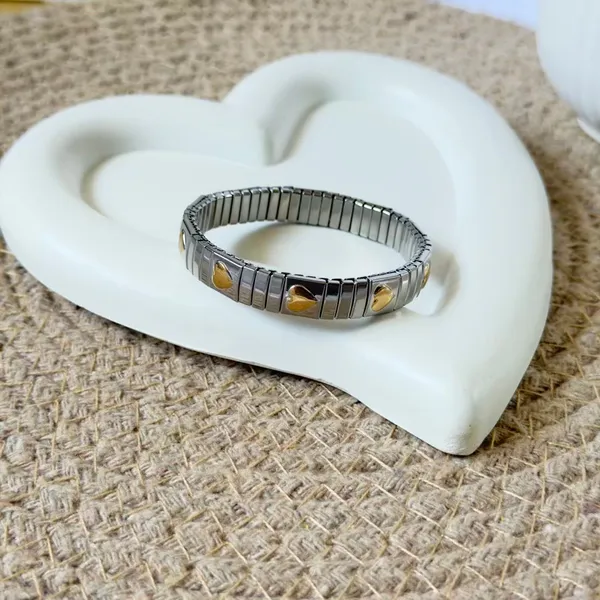 Heart_Charm_Bracelet_Default_Title