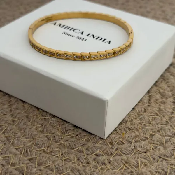 Serpenti_Bracelet_Default_Title